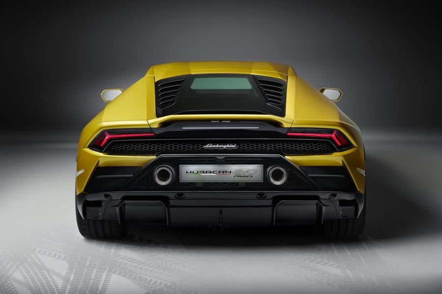  Lamborghini Huracan EVO RWD (LB724) 2020 года  (фото 13 из 19)